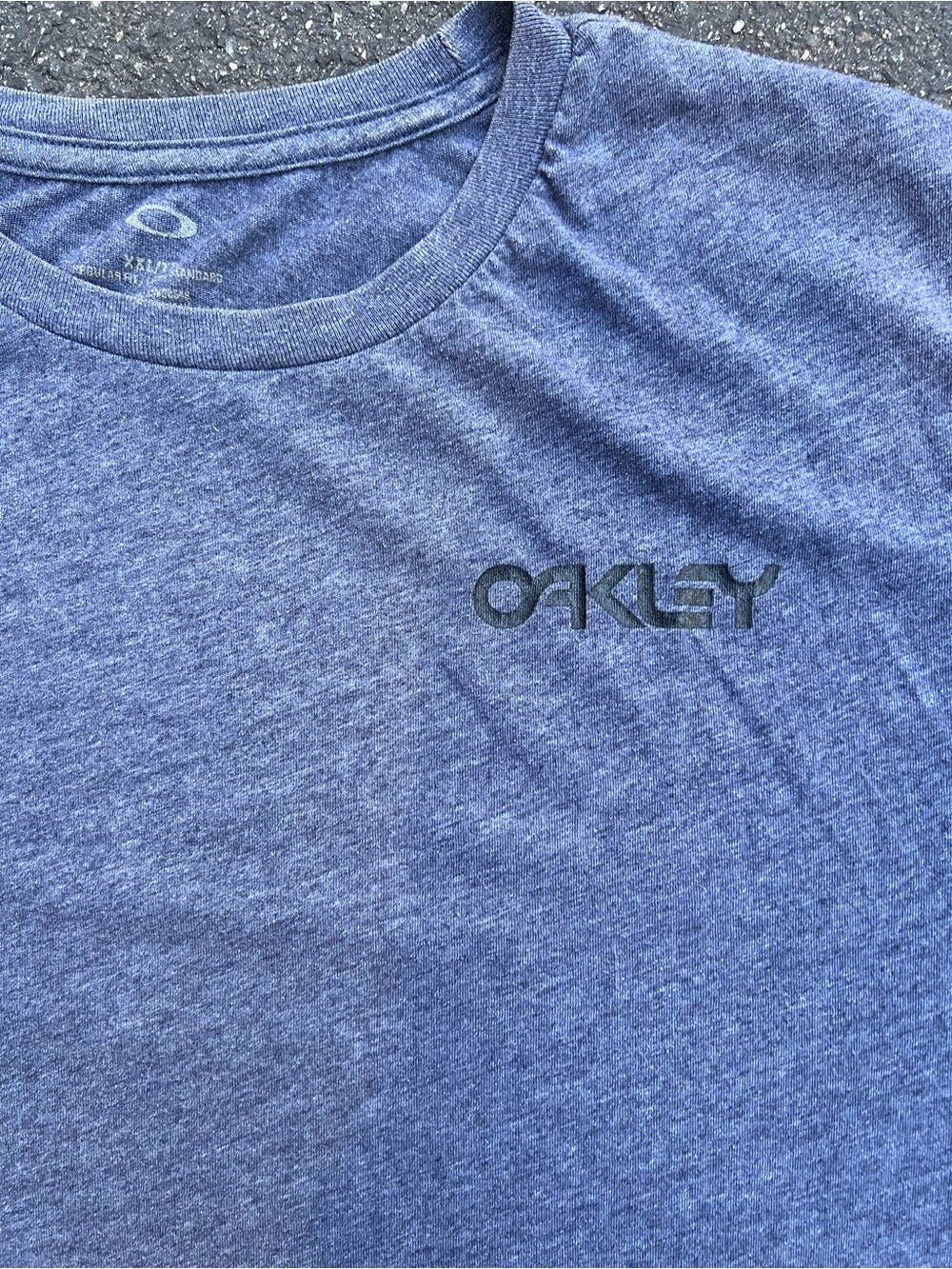 Oakley Men’s Heather grey Crew Neck T-Shirt